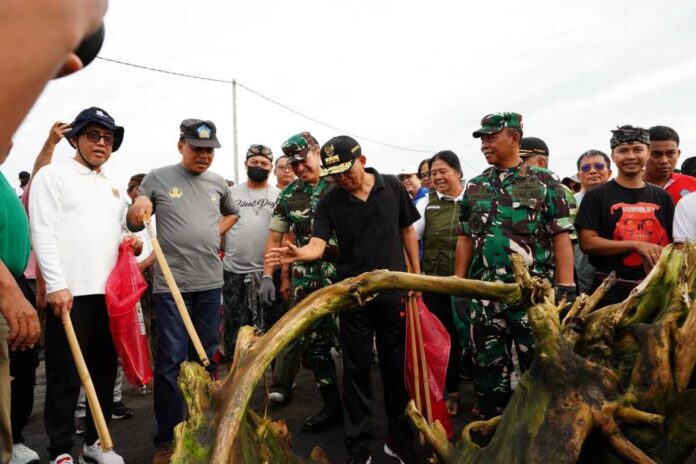 Aksi Bersih Sampah