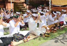 Peringati Rahina Tumpek Wayang, Pemkot Denpasar Gelar Persembahyangan Bersama Rahina Tumpek Wayang
