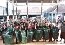 TP PKK Denpasar Perkuat Edukasi Pengelolaan Sampah Berbasis Sumber di Lingkungan Banjar Compost Bag