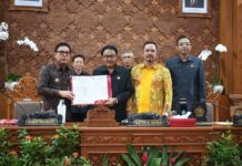 DPRD Denpasar Tutup Sidang Paripurna ke-4, Sampaikan Rekomendasi atas LKPJ Wali Kota Denpasar TA. 2025 Sidang Paripurna ke-4