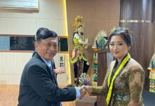 Fakultas Teknik Unmas Denpasar Lepas 18 Calon Wisudawan dengan Bekal Kompetensi Praktis Fakultas Teknik Unmas Denpasar Lepas 18 Calon Wisudawan dengan Bekal Kompetensi Praktis
