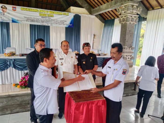 Musrenbang Selat Himpun 97 Usulan, Bupati Gus Par Turunkan Seluruh Kepala OPD