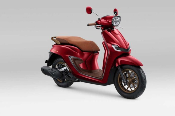 New Honda Stylo 160 Makin Stylish, Warna Burgundy Hadirkan Nuansa Mewah dan Retro
