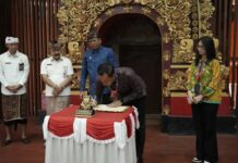Perkuat MPP, Bupati Gus Par Ajak Instansi Tinggalkan Ego Sektoral demi Layanan Prima Perkuat MPP, Bupati Gus Par Ajak Instansi Tinggalkan Ego Sektoral demi Layanan Prima