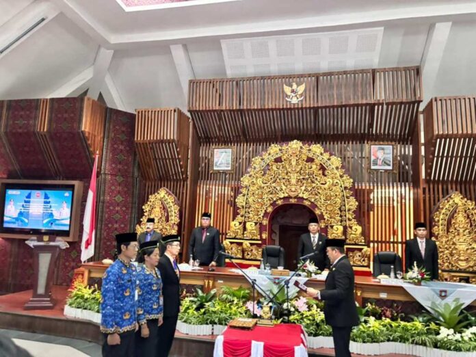 65 Pejabat Pemkab Karangasem Dimutasi, Bupati Tekankan Integritas dan Kinerja Optimal