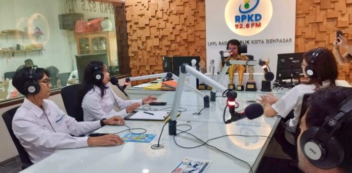 PLN UP2D Bali Edukasi Keselamatan Listrik, Dukung Aktivitas Masyarakat Aman di Musim Layangan dan Pembangunan
