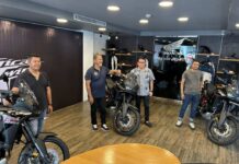 Astra Motor Bali Umumkan 3 Pemilik Perdana Honda CRF1100L Africa Twin, Indent Capai 7 Unit Astra Motor Bali Umumkan 3 Pemilik Perdana Honda CRF1100L Africa Twin, Indent Capai 7 Unit
