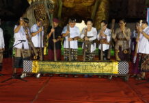 Resmi Dibuka Bupati Sutjidra, Festasada 2026 Jadi Wadah Strategis Pelestarian Seni, Adat, dan Budaya Sukasada Resmi Dibuka Bupati Sutjidra, Festasada 2026 Jadi Wadah Strategis Pelestarian Seni, Adat, dan Budaya Sukasada