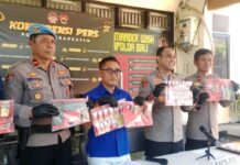 Modus Paket Misterius Terbongkar, Polisi Ringkus Pengedar Sabu Jaringan Denpasar–Karangasem Modus Paket Misterius Terbongkar, Polisi Ringkus Pengedar Sabu Jaringan Denpasar–Karangasem