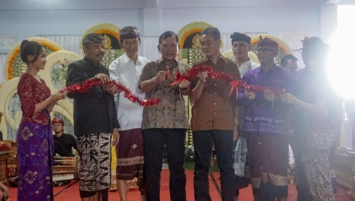 Gedung Pelayanan Desa Rangdu, Gedung Pelayanan Desa Rangdu,