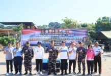 Sinergi TNI AL dan Pemkot Denpasar Gelar Aksi Kebersihan di Pantai Mertasari aksi bersih-bersih Pantai