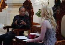Gubernur Koster Dorong Peran Media Internasional dalam Jaga Pariwisata Bali yang Bermartabat Peran Media Internasional