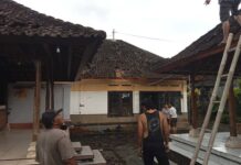 Angin Puting Beliung Rusak Sejumlah Rumah Warga di Sesandan Angin Puting Beliung