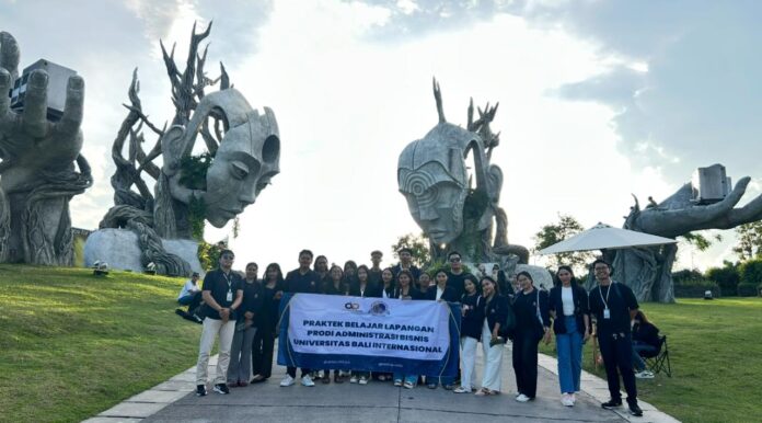Mahasiswa Administrasi Bisnis UNBI Gelar PBL di Nuanu Creative City, Susun Strategi Pemasaran Digital Pariwisata Masa Depan Mahasiswa Administrasi Bisnis UNBI Gelar PBL di Nuanu Creative City, Susun Strategi Pemasaran Digital Pariwisata Masa Depan