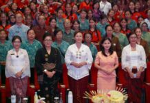 Ibu Putri Koster Tekankan Pentingnya Semangat Kartini bagi Perempuan dalam Benahi Tata Kelola Sampah Semangat Kartini