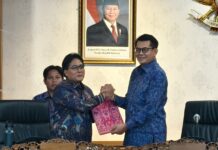 Rapat Paripurna DPRD Bali Bahas LKPJ 2025 dan Dua Raperda Strategis Rapat Paripurna DPRD Bali