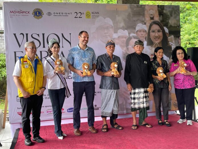 Vision for All Bantu 1.000 Warga Jimbaran Dapatkan Pemeriksaan Mata dan Kacamata Gratis Vision for All Bantu 1.000 Warga Jimbaran Dapatkan Pemeriksaan Mata dan Kacamata Gratis