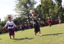 Hari Kartini di Buleleng Dimeriahkan dengan Lomba Lelunakan dan Nyuun Sokasi Hari Kartini