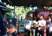 Bupati Sutjidra Luncurkan Mobil Samsat Keliling untuk Mudahkan Layanan Pajak Kendaraan Mobil Samsat Keliling