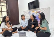 ITB STIKOM Bali Digitalisasi Pioni Daycare, Orang Tua Kini Bisa Pantau Tumbuh Kembang Anak Secara Real-Time ITB STIKOM Bali Digitalisasi Pioni Daycare, Orang Tua Kini Bisa Pantau Tumbuh Kembang Anak Secara Real-Time