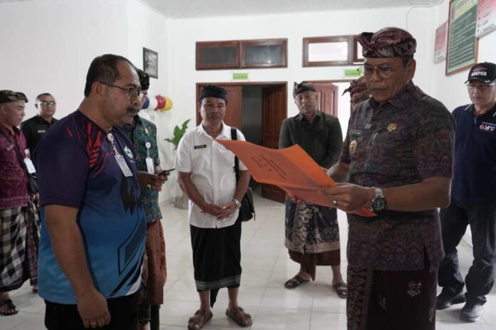 BaliPortalNews_ Puskemas Bupati Gus Par Sidak Puskesmas Rendang I, Tekankan Disiplin Pegawai dan Pelayanan Humanis