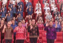 Sekda Suyasa Tegaskan Validasi Data Perlinsos untuk Pastikan Bansos Tepat Sasaran Sekda Suyasa Tegaskan Validasi Data Perlinsos untuk Pastikan Bansos Tepat Sasaran