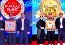 JNE Raih Penghargaan Golden Brand of The Year dan Digital Popular Brand Award 2026 JNE Raih Penghargaan Golden Brand of The Year dan Digital Popular Brand Award 2026