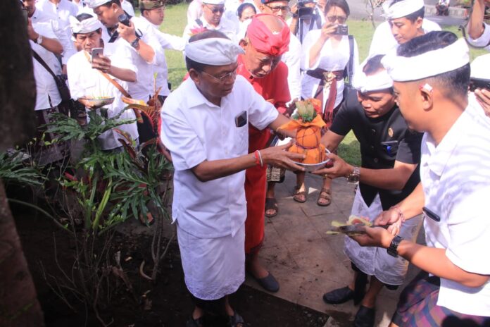 Revitalisasi Pura Agung Besakih