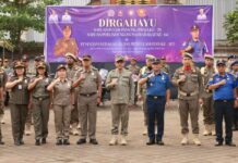 Pimpin Apel HUT Satpol PP, Satlinmas, dan Damkar, Wali Kota Jaya Negara Tekankan Peran Strategis dalam Pelayanan Publik Apel HUT