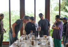 Bali Beans Coffee & Co. Gandeng Willem Boot Dorong Pertanian Kopi Berkelanjutan di Bali Bali Beans Coffee & Co. Gandeng Willem Boot Dorong Pertanian Kopi Berkelanjutan di Bali
