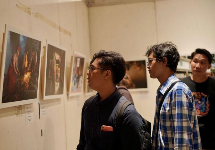 Ekonomi Kreatif Ekonomi Kreatif