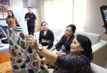 Denpasar Fashion Street 2026 Angkat Pesona Busana Berbahan Kain Perca Karya Desainer Lokal Denpasar Fashion Street 2026