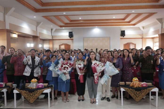 HUT ke-76 IGTKI-PGRI HUT ke-76 IGTKI-PGRI