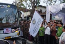 Bupati Sutjidra Lepas 108 Jemaah Haji Buleleng, Tekankan Pelayanan dan Pendampingan Maksimal Jemaah Haji Buleleng
