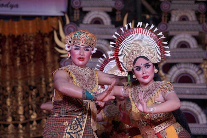BaliPortalNews_ Janger Badung Janger Duta Badung Tuai Apresiasi Penonton di PKB XLVIII 2026