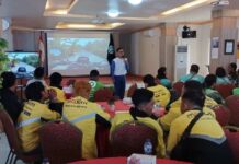 Astra Motor Bali dan Jasa Raharja Edukasi Puluhan Driver Ojol, Perkuat Budaya Berkendara #Cari_Aman Astra Motor Bali dan Jasa Raharja Edukasi Puluhan Driver Ojol, Perkuat Budaya Berkendara #Cari_Aman