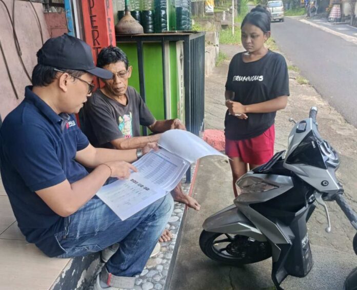 Bawaslu Kabupaten Buleleng saat melangsungkan uji petik data terhadap pelaksanaan Pemutakhiran Data Pemilih Berkelanjutan (PDPB) yang memasuki Triwulan II Tahun 2026. Sumber Foto : Istimewa