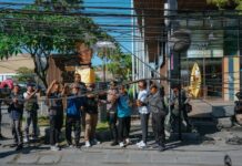 Ciptakan Estetika Kawasan Wisata, Pemkab Badung Kembali Tertibkan Kabel Provider Tidak Aktif