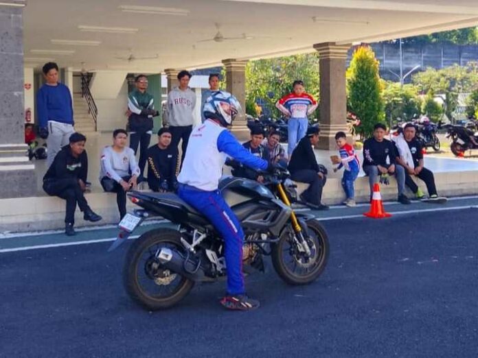BaliPortalNews_ Safety Riding 30 Perwakilan Honda Community Bali Ikuti Pelatihan Safety Riding Jelang Kompetisi Regional 2026