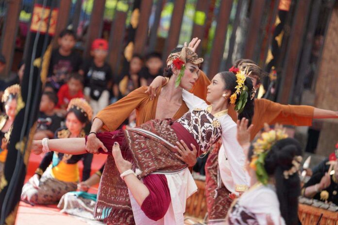 BaliPortalNews_ Sangeh Angkat Spirit Alas Sangeh, Sanggar Gargita Santhi Suguhkan Harmoni Alam dan Spiritualitas di PKB XLVIII
