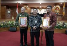 Kado Istimewa Jelang HUT ke-386 Kota Amlapura, Karangasem Kembali Raih Opini WTP Kado Istimewa Jelang HUT ke-386 Kota Amlapura, Karangasem Kembali Raih Opini WTP