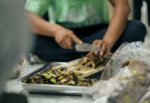 ITDC Gandeng Masyarakat Benoa Kelola Sampah Organik Jadi Eco Enzyme ITDC Gandeng Masyarakat Benoa Kelola Sampah Organik Jadi Eco Enzyme