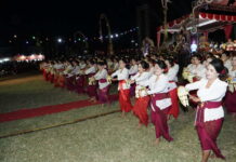 425 Penari Meriahkan Pembukaan Fesona Seririt 2026, Bupati Sutjidra Tekankan Pelestarian Budaya 425 Penari Meriahkan Pembukaan Fesona Seririt 2026, Bupati Sutjidra Tekankan Pelestarian Budaya