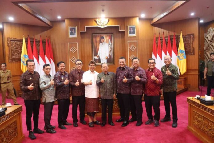 Semangat Gotong Royong Bangun Bali