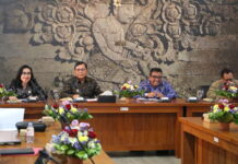 Antusiasme Peserta Membludak, Bupati Buleleng Siapkan Kejutan di Lomba Perahu Layar Mini Lovina Festival Lovina Festival