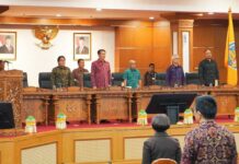 Wagub Bali Bacakan Pendapat Akhir Gubernur dalam Persetujuan Raperda Pertanggungjawaban APBD 2025 Raperda Pertanggungjawaban APBD 2025