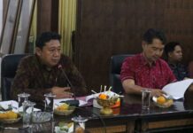 Dewan Buleleng Dorong Anggaran PAUD, Pelatihan Kerja, Hingga Jaminan Sosial Petani Dievaluasi Ketua Komisi IV DPRD Kabupaten Buleleng, Nyoman Sukarmen. Sumber Foto : Istimewa