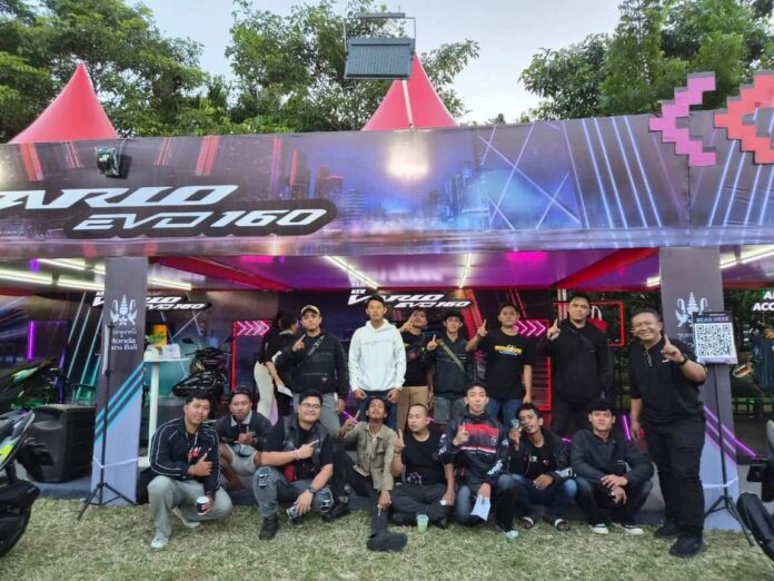 Bikers Honda Meriahkan Regional Public Exhibition New Honda Vario EVO 160 Lewat City Rolling #Cari_Aman