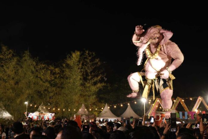 Kolaborasi Epik Ogoh-Ogoh Gajah Buka D'Youth Fest 6.0, Gaungkan Pesan Bangkit dan Jaga Alam