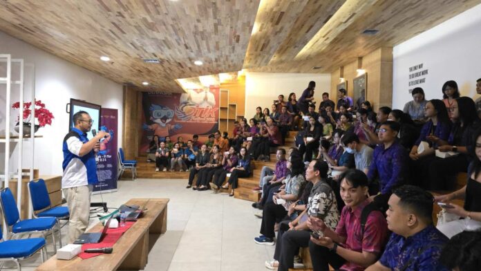 Primakara University Bekali Guru di Denpasar Kuasai Generative AI dan Literasi Digital Lewat Workshop Strategis